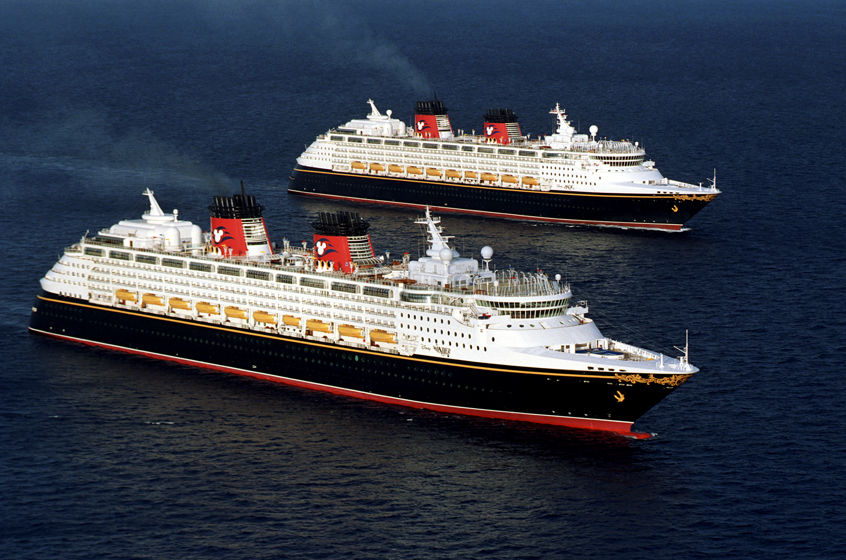Late 2013 Itineraries Now Available for Disney Magic® & Disney Wonder