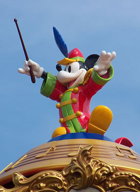 Silly Symphony Swings Maestro Mickey