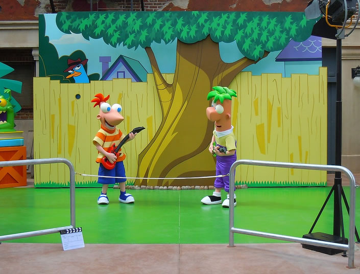 Phineas and Ferb Meet and Greet