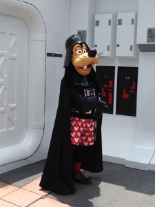 Goofy in his Star Wars Costume