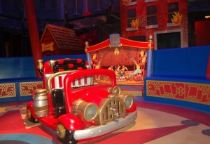 Dumbo the Flying Elephant® Attraction Interactive Queue