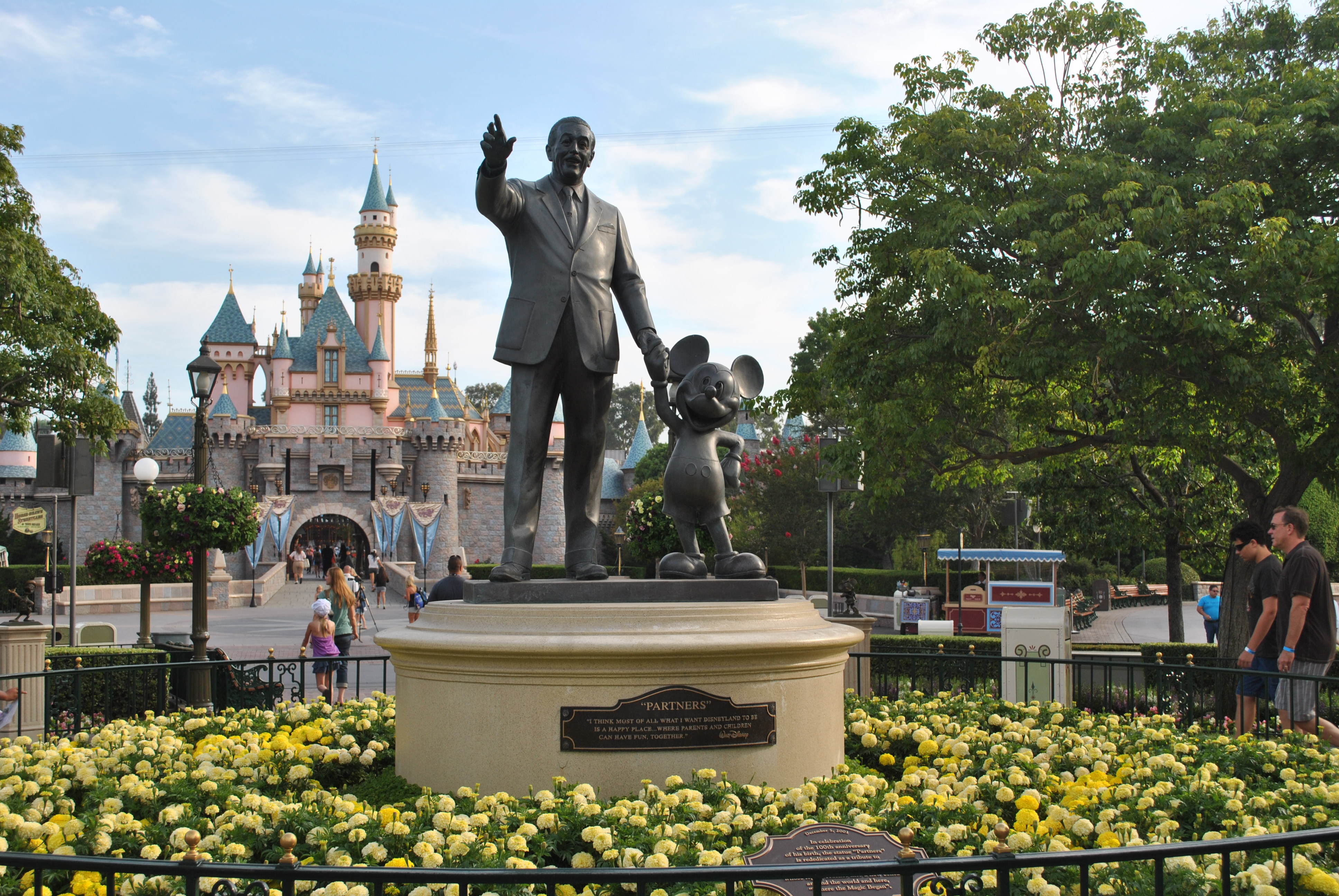 disney partners statue