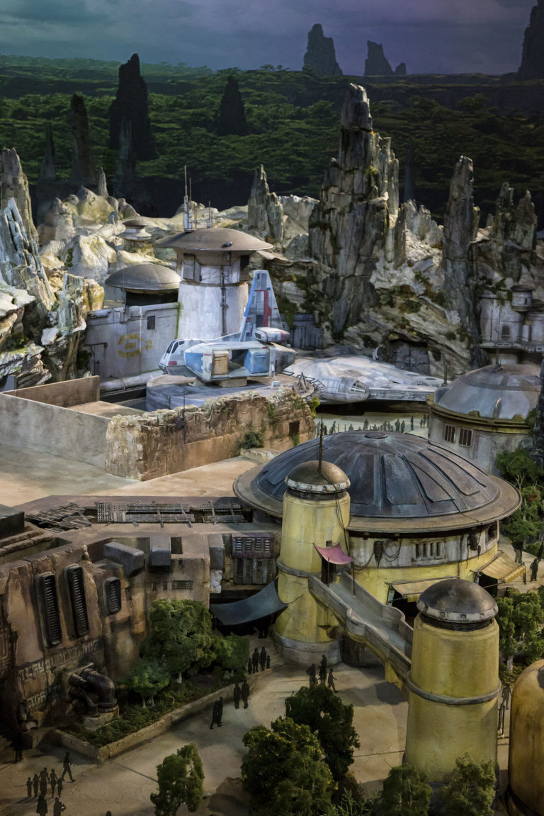 Star Wars: Galaxy’s Edge Artist concept artwork of Star Wars Galaxy's Edge - overview